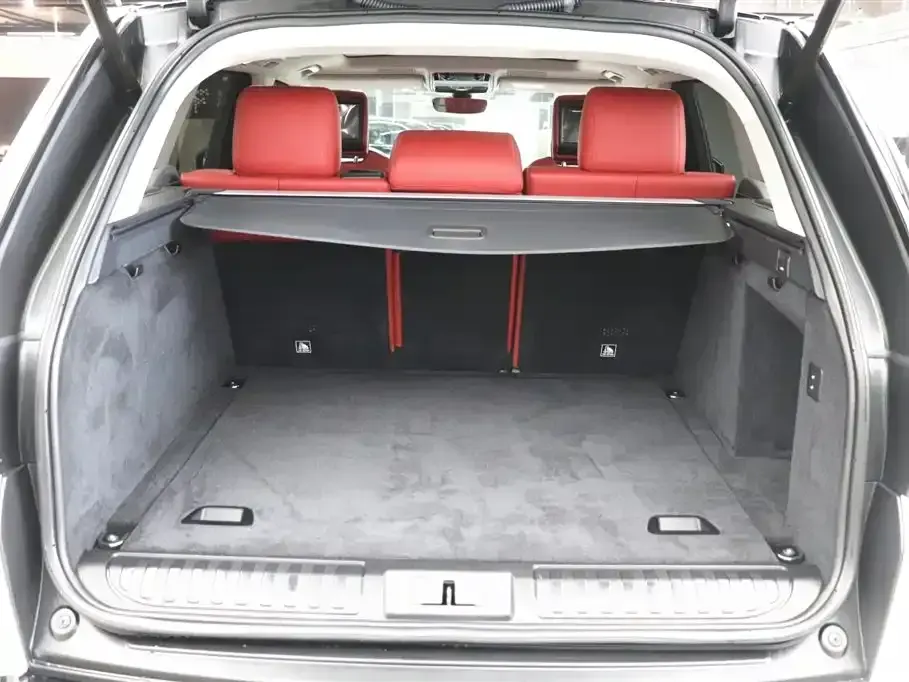 Land Rover Sport