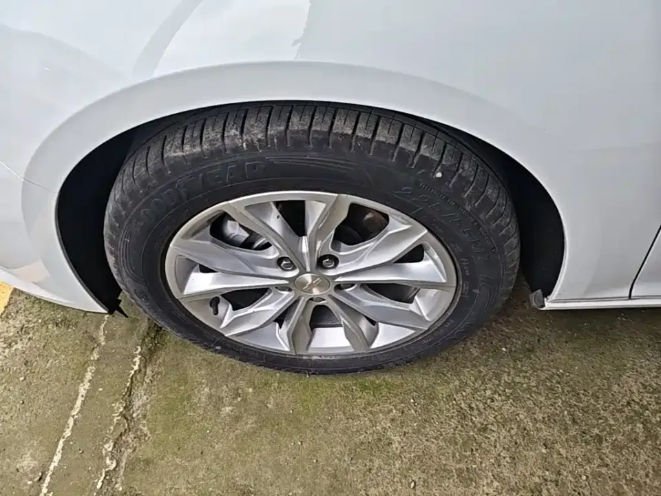 Chevrolet Malibu XL
