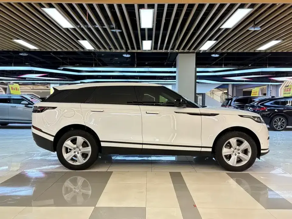 Land Rover Velar