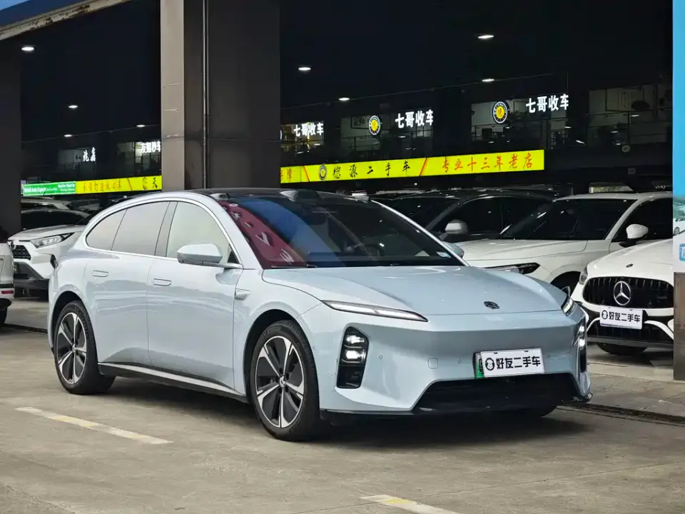 Nio ET5T