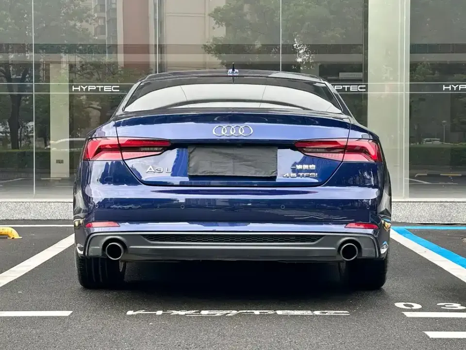 Audi A5 (Import)