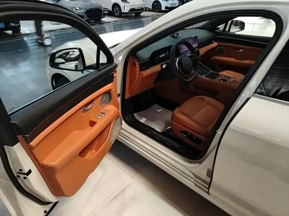 AITO AITO M5