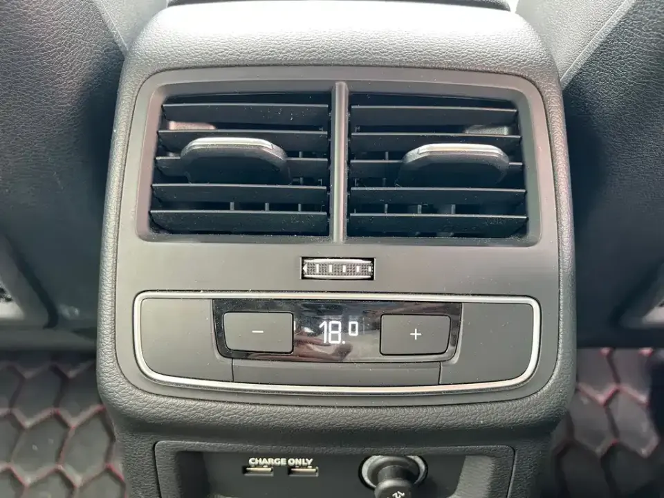 Audi A5 (Import)
