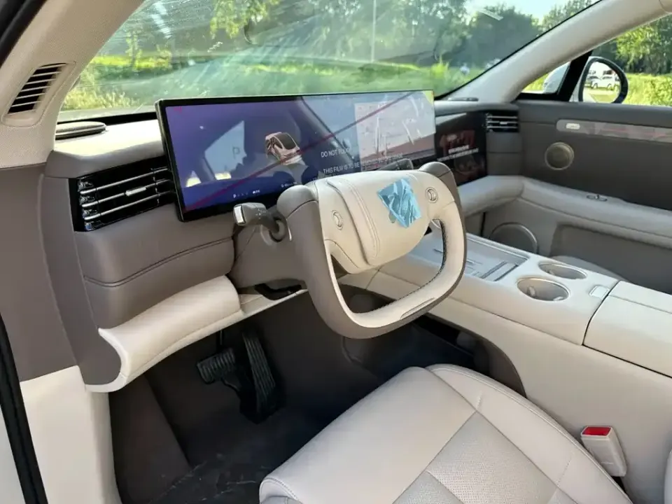 IM Motors IM LS6