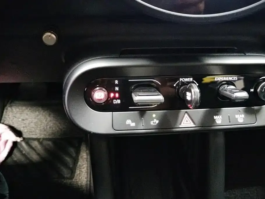 MINI MINI ACEMAN EV