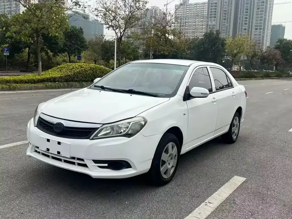 BYD F3