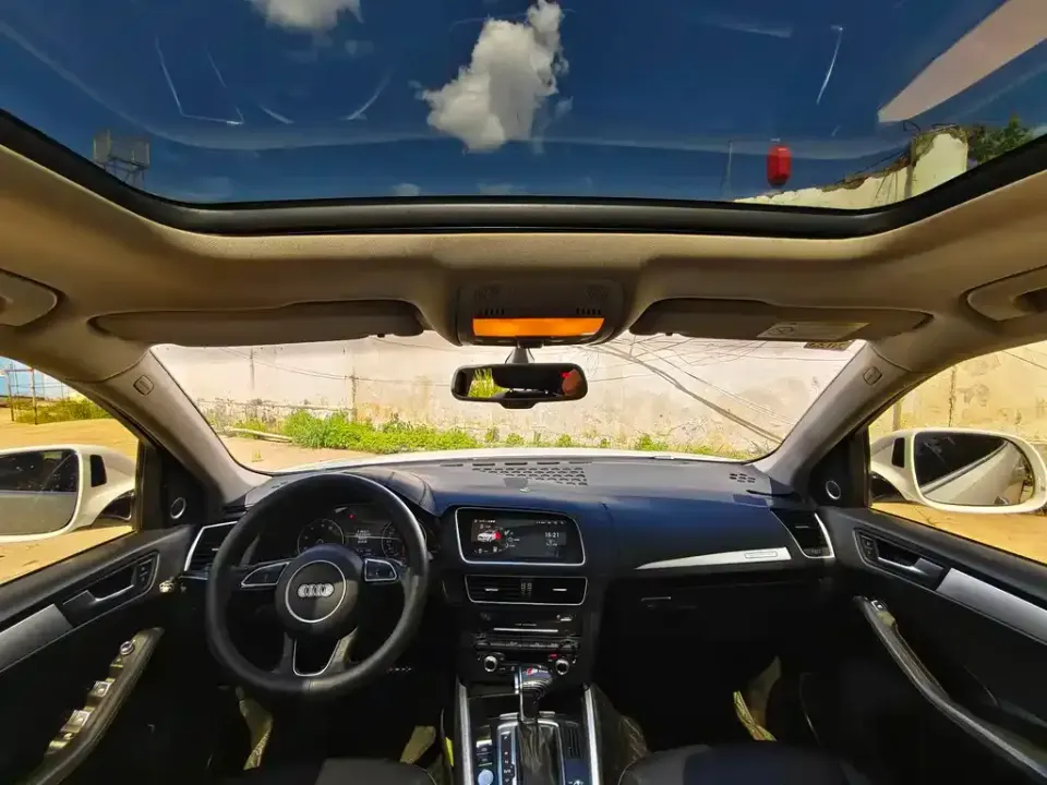 Audi Q5 (Import)