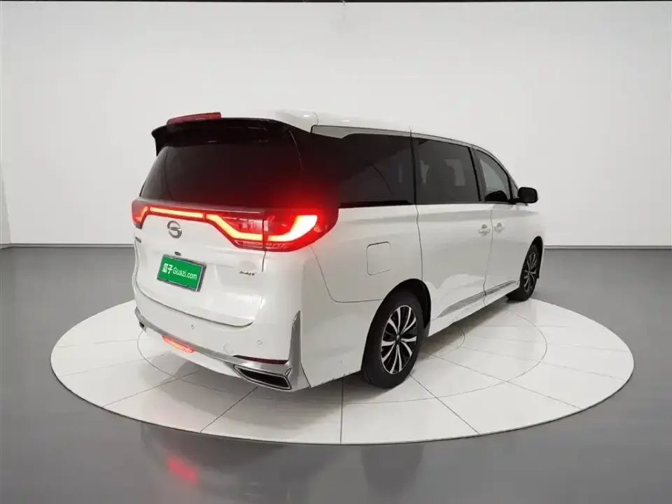 GAC Trumpchi M8