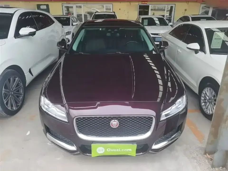 Jaguar XFL