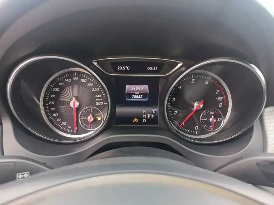 Mercedes-Benz CLA (Import)
