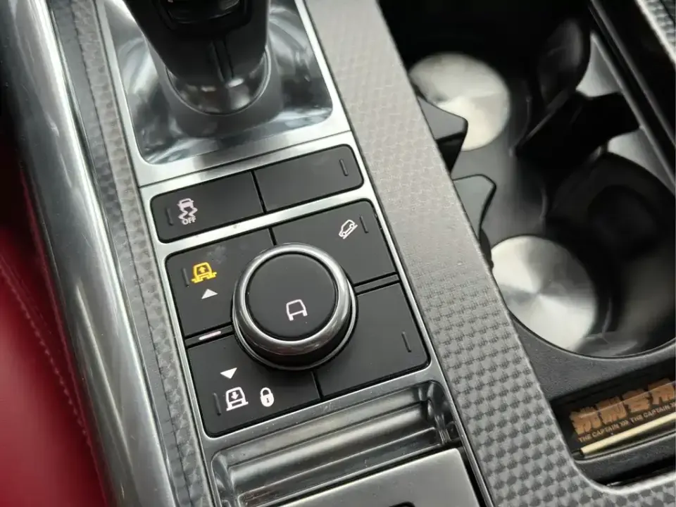 Land Rover Sport