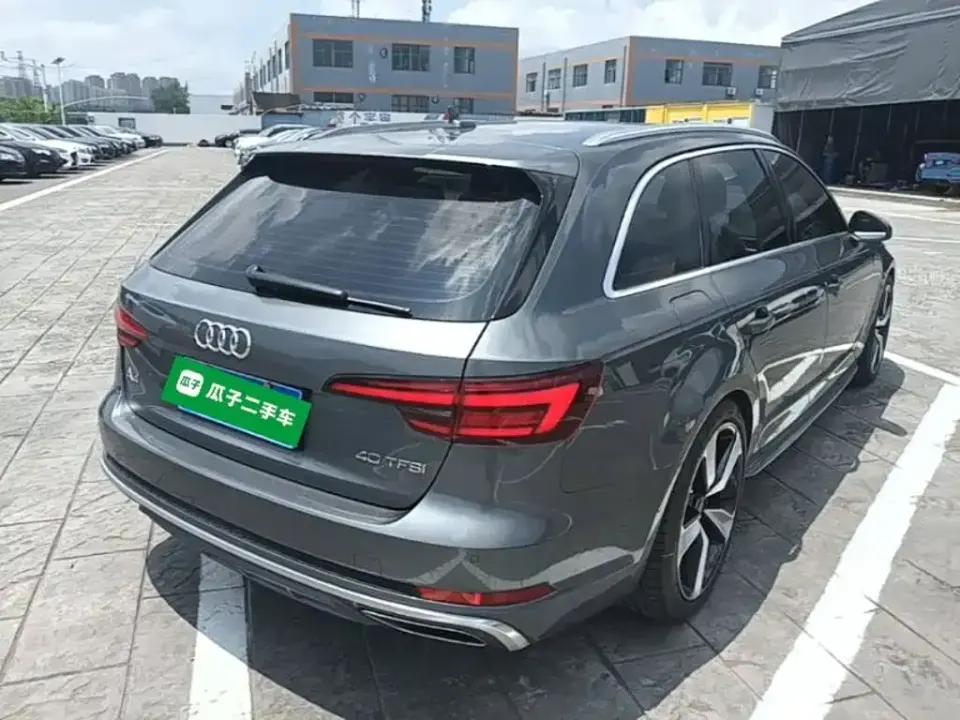 Audi A4 (Import)