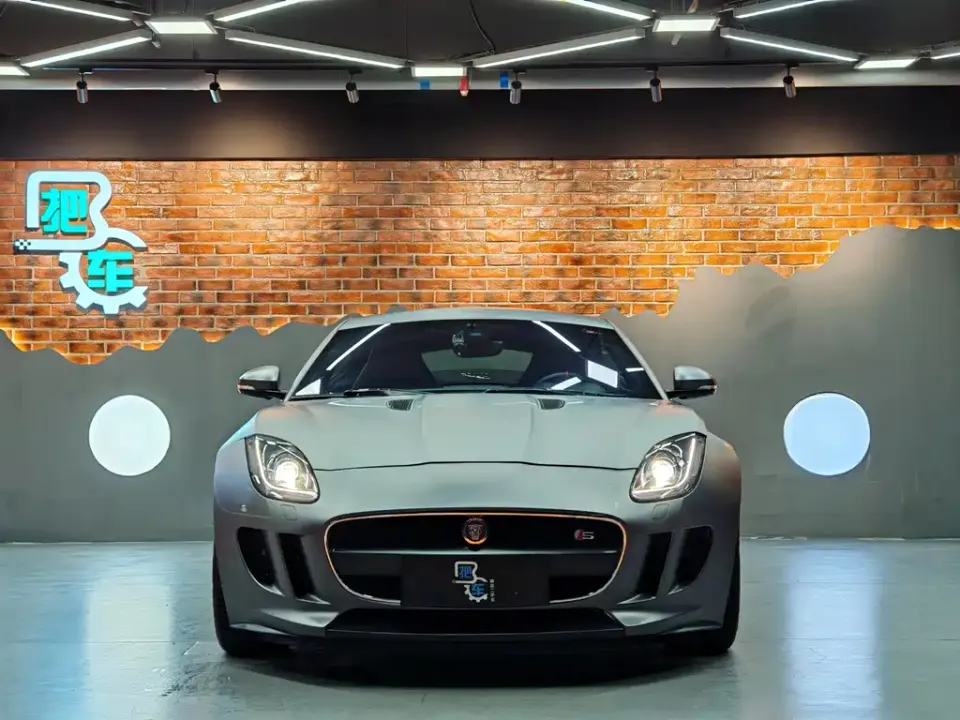 Jaguar F-Type
