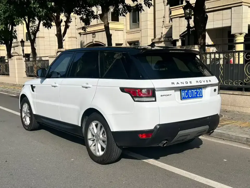 Land Rover Sport