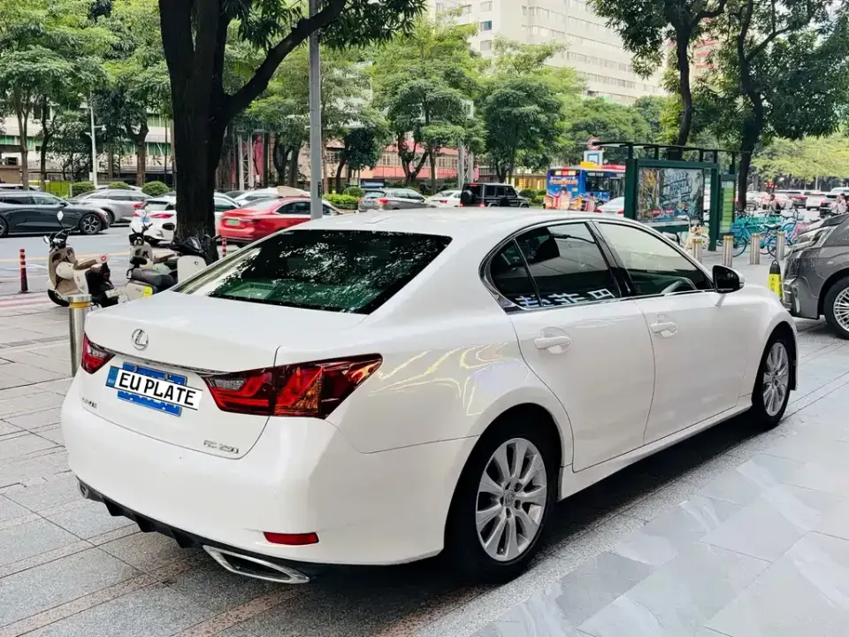 Lexus GS
