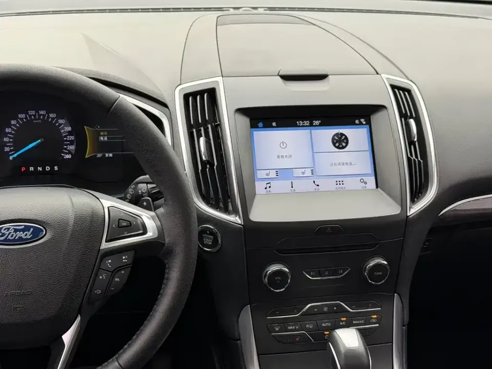 Ford Edge