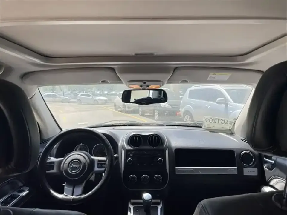 Jeep Compass (Import)