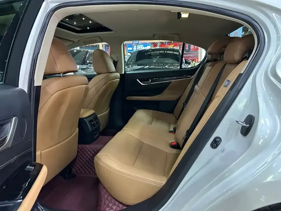 Lexus GS