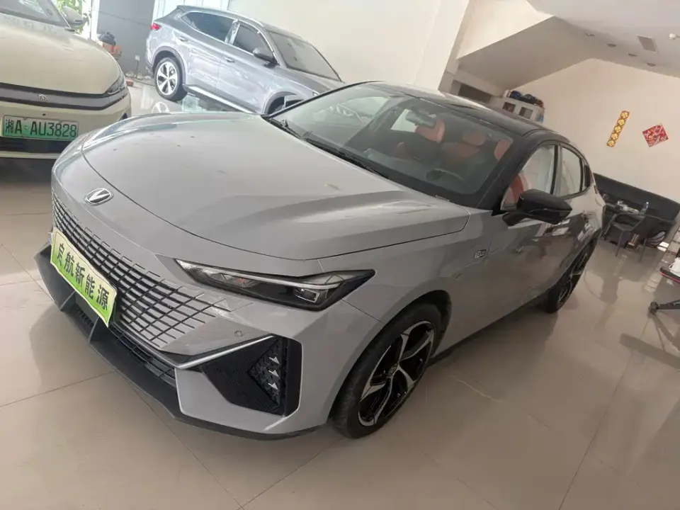 Changan UNI-V iDD
