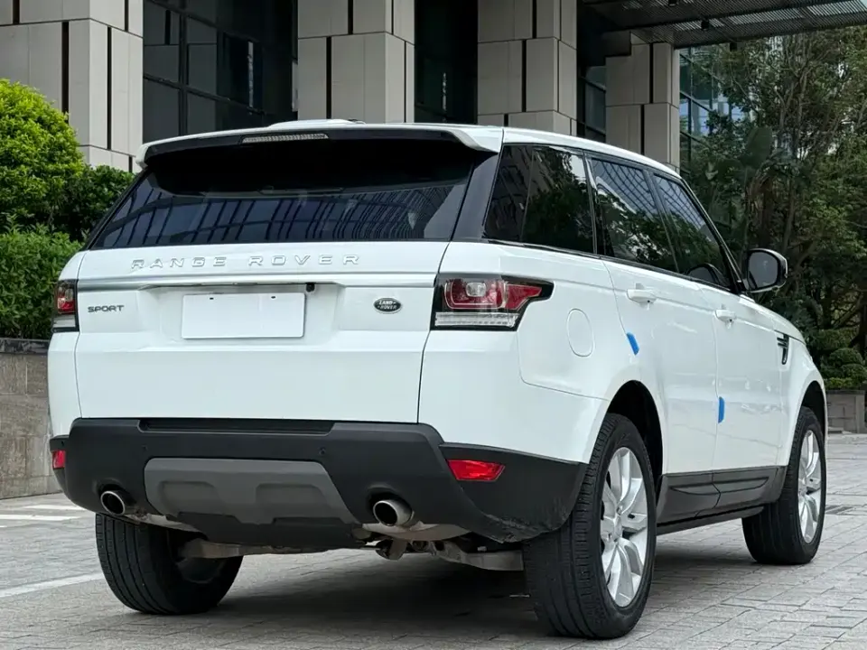 Land Rover Sport