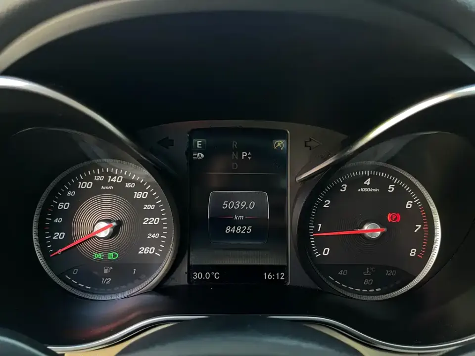 Mercedes-Benz C-Class
