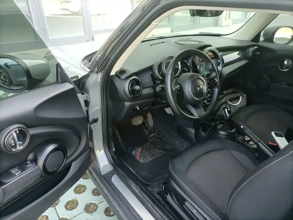 MINI Mini