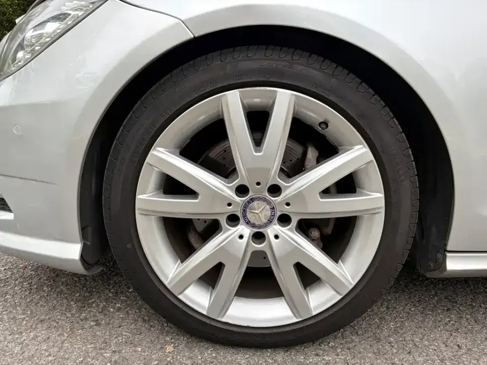 Mercedes-Benz CLS