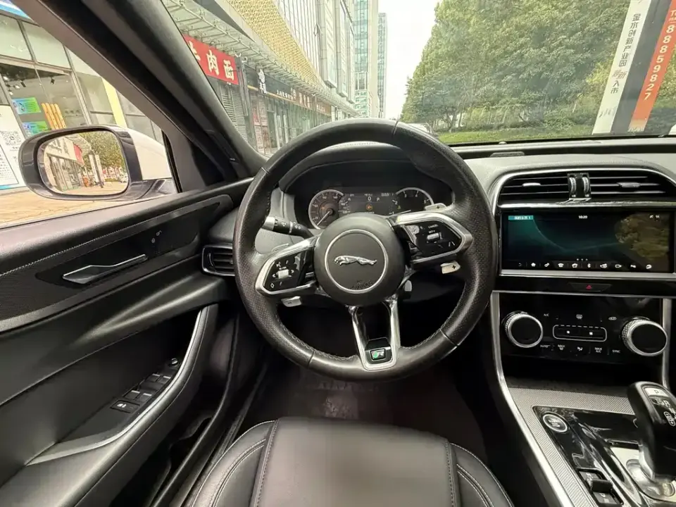 Jaguar XEL