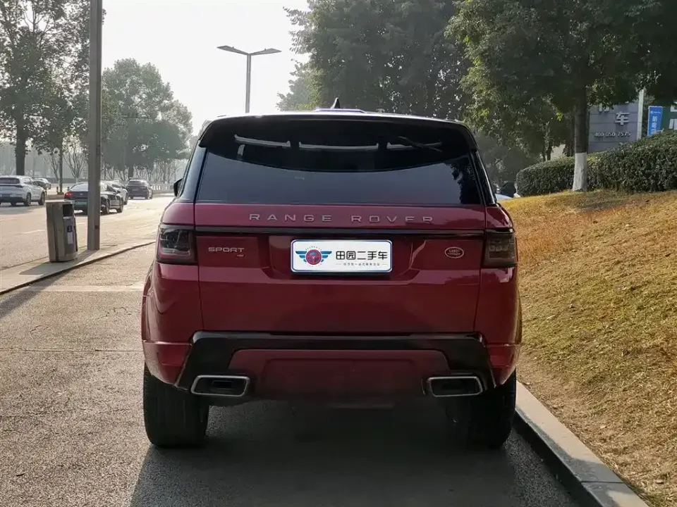 Land Rover Sport