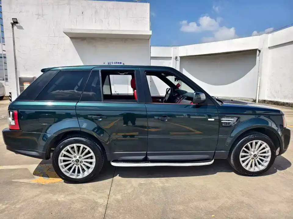 Land Rover Sport