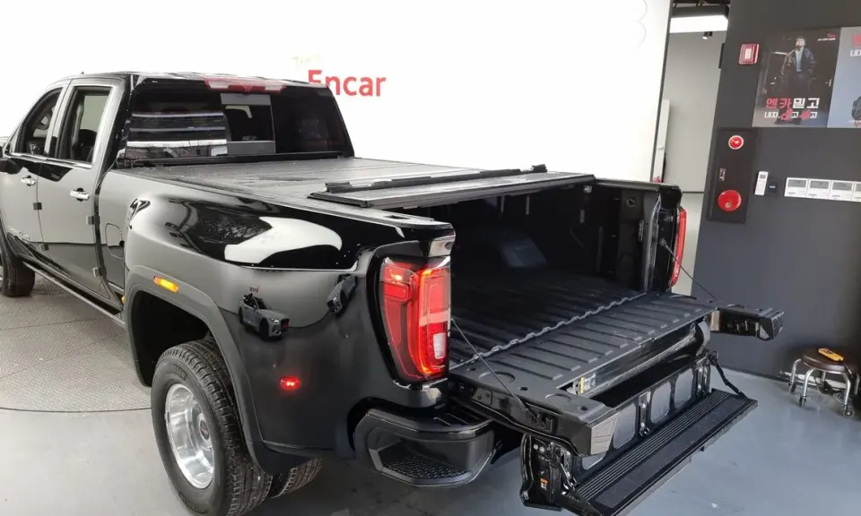 GMC Sierra
