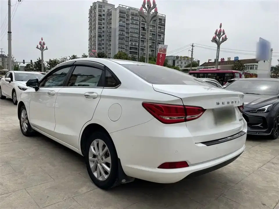 BAIC Senova D50