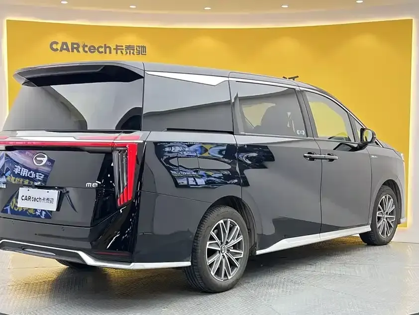 GAC Trumpchi M8