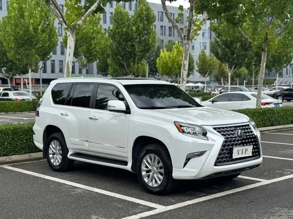 Lexus GX