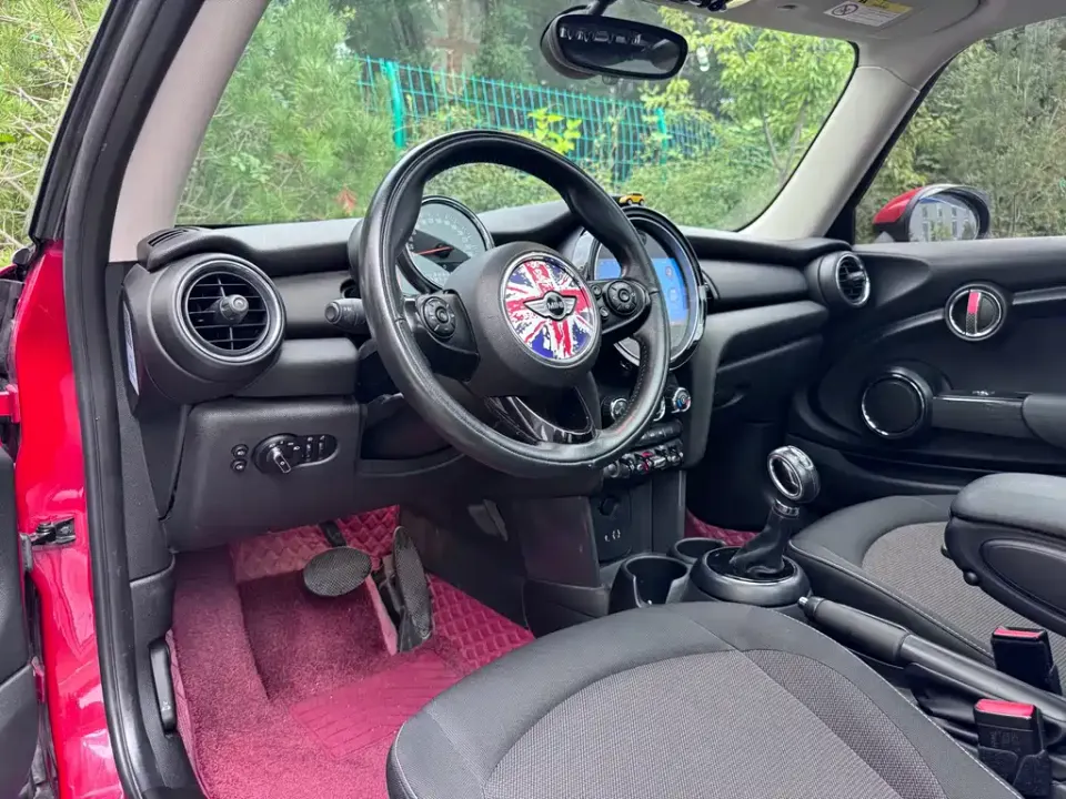 MINI Mini