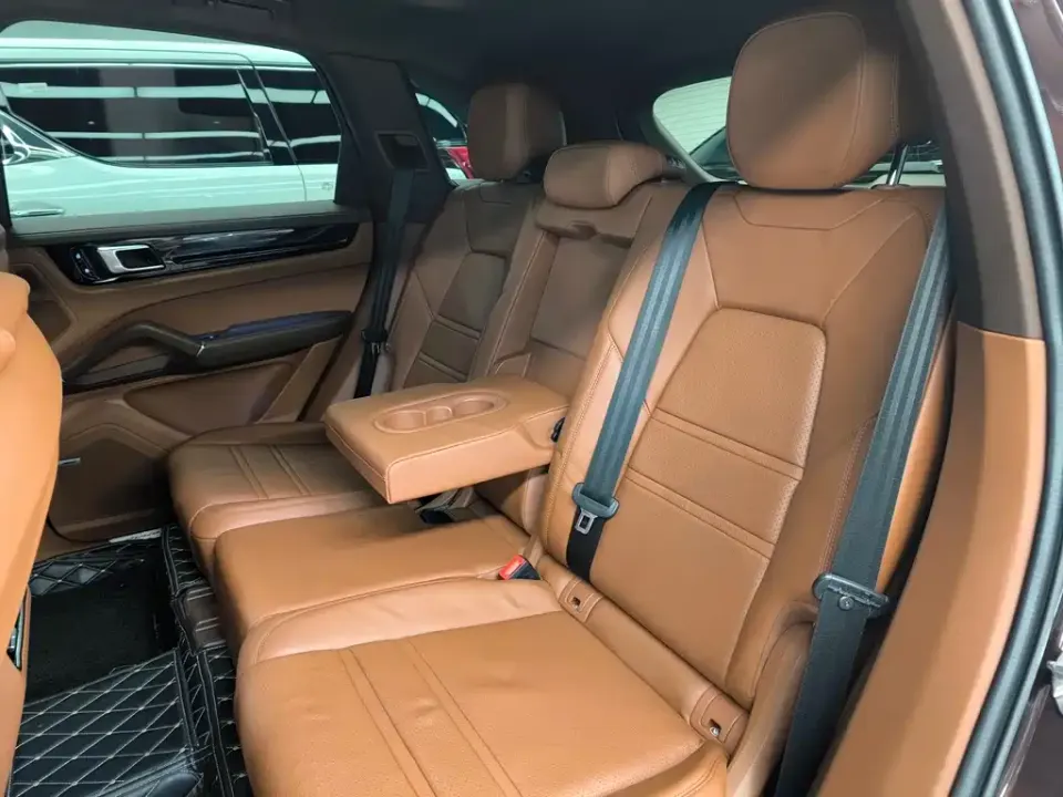 Porsche Cayenne Hybrid