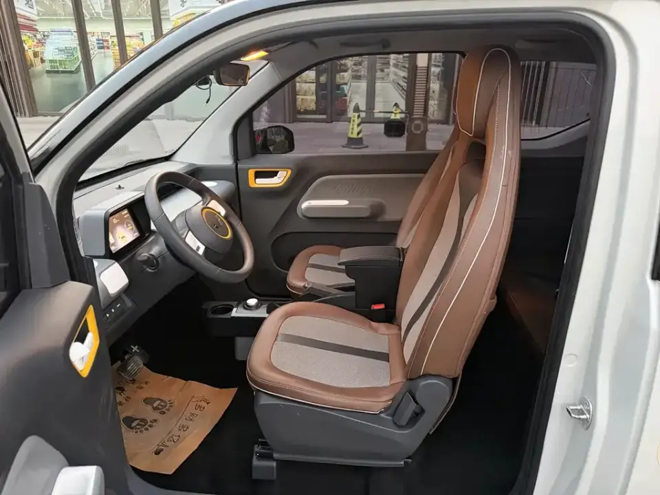 Wuling MINIEV