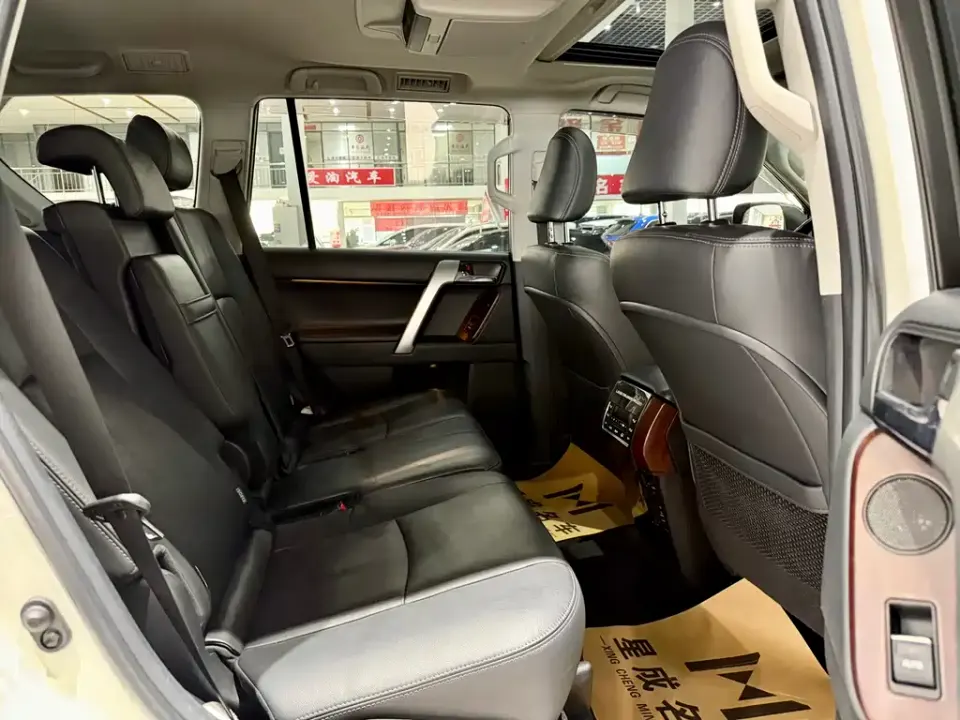 Toyota Prado