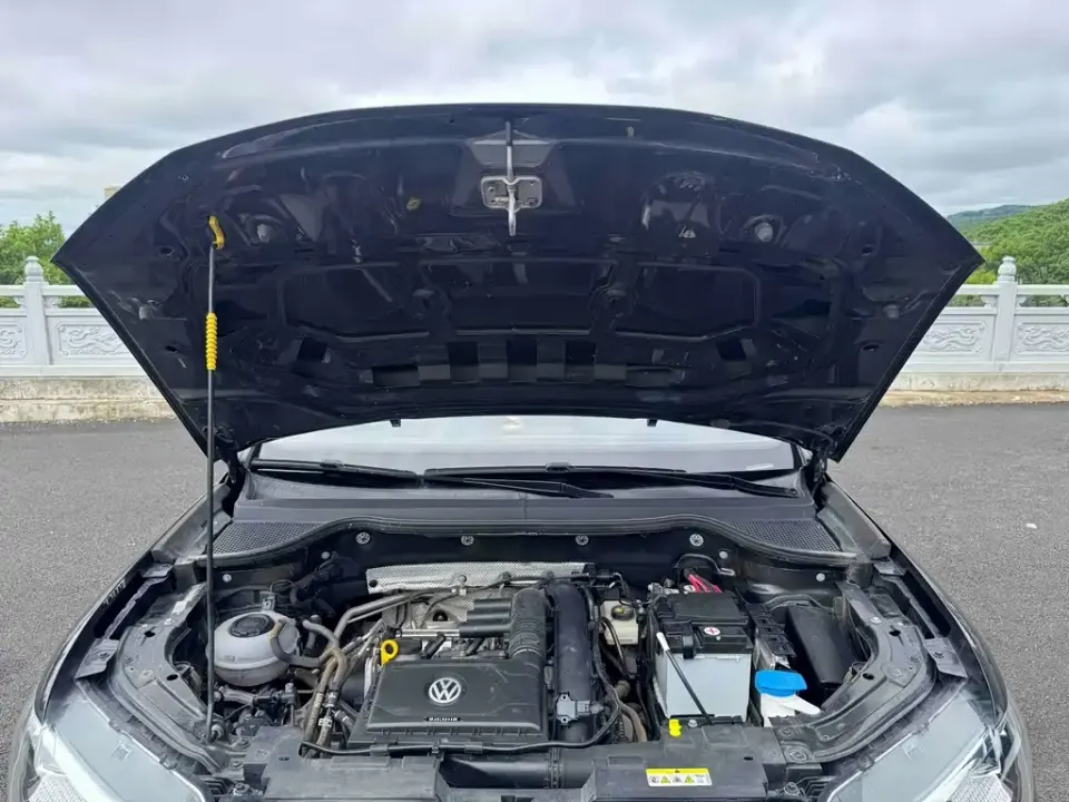 Jetta VS7