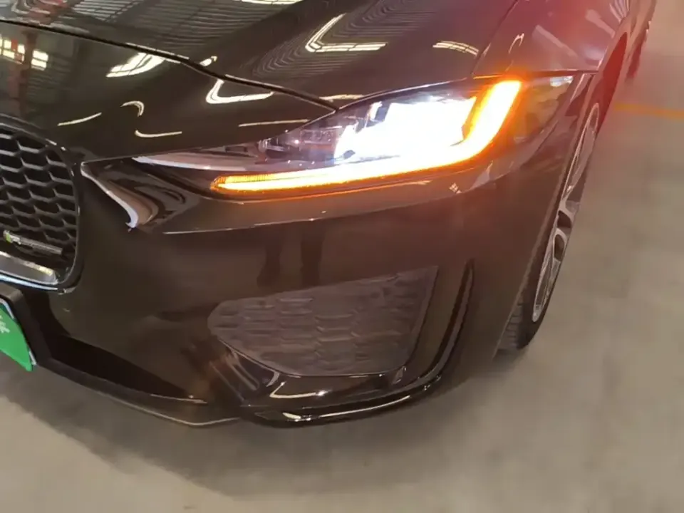 Jaguar XEL