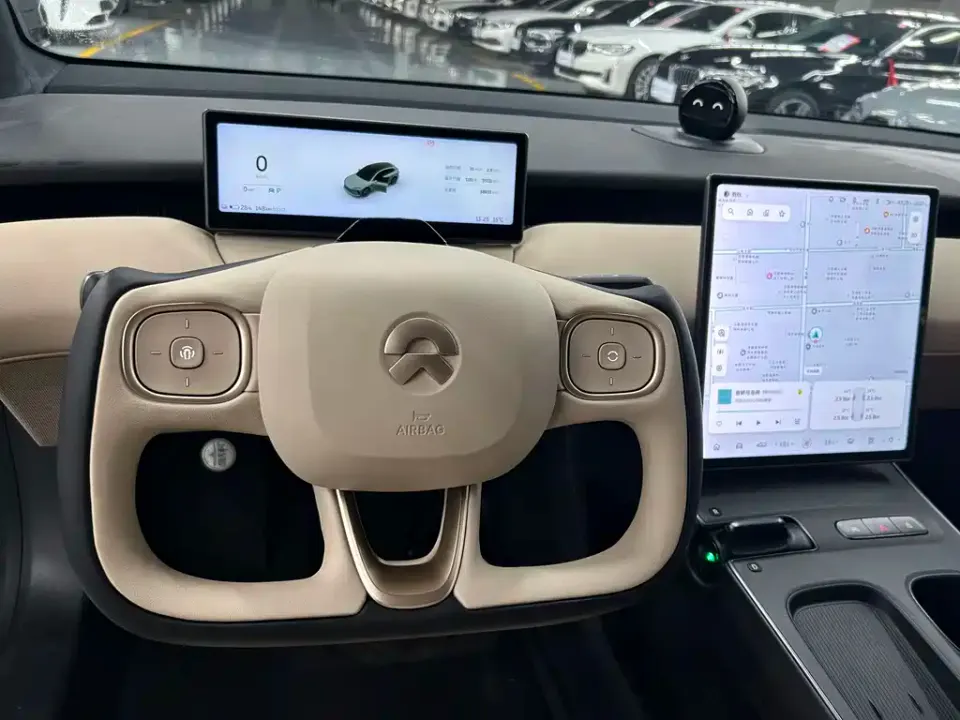 Nio ET5T