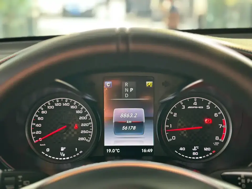Mercedes-Benz GLC AMG