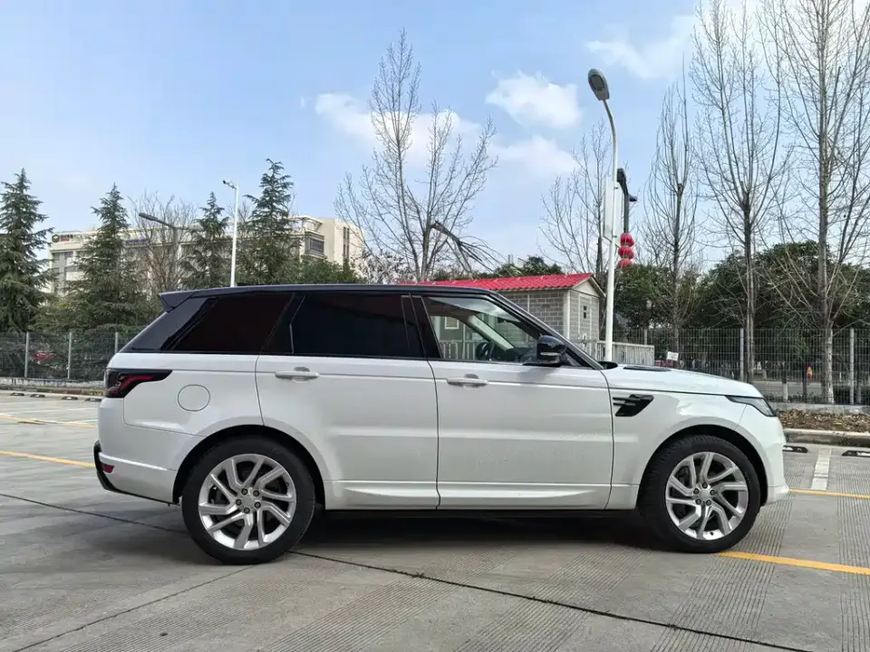 Land Rover Sport
