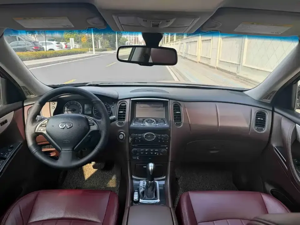 Infiniti QX50 (Import)