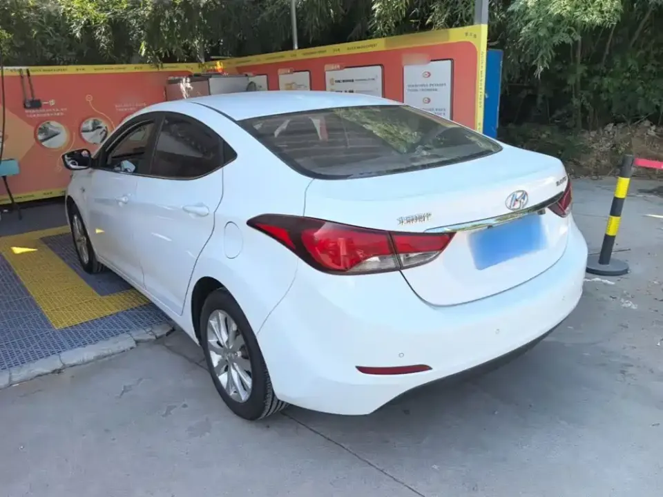 Hyundai Elantra Langdong