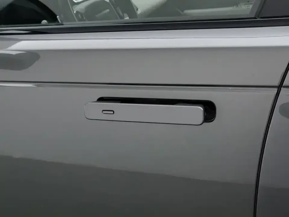 Land Rover Velar