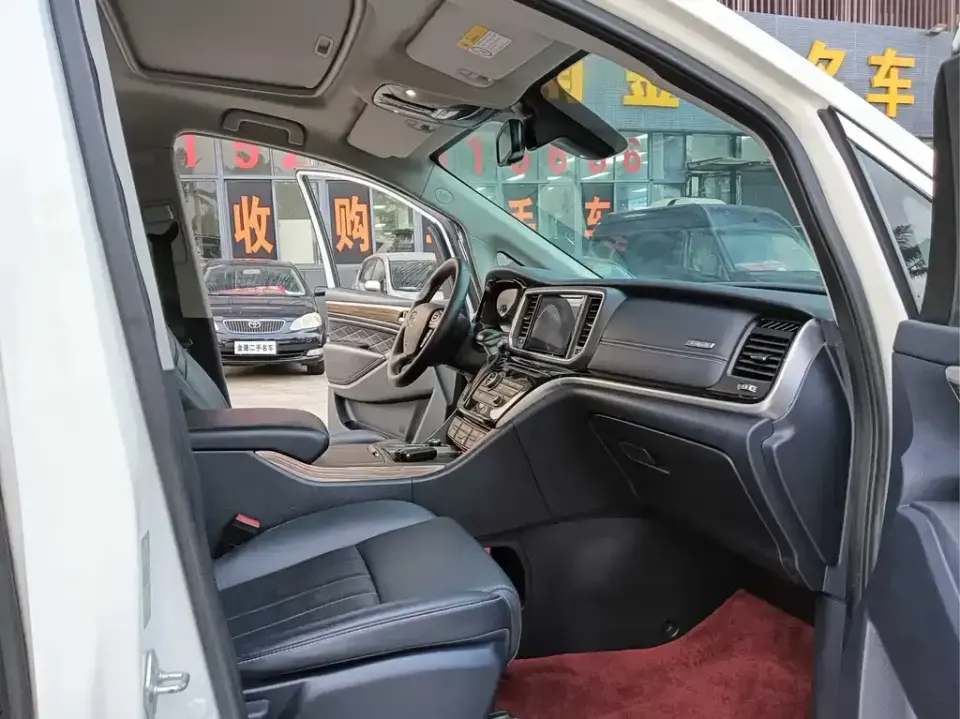 GAC Trumpchi M8