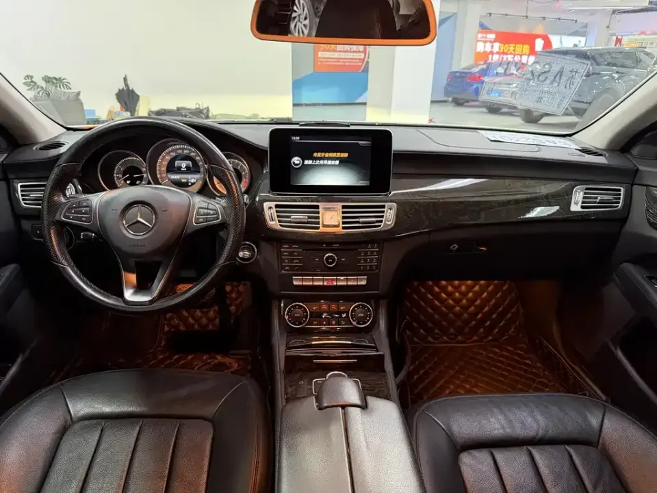 Mercedes-Benz CLS