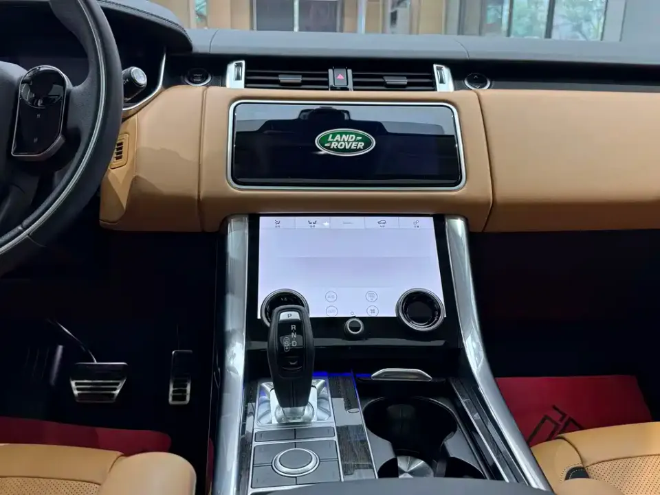 Land Rover Sport