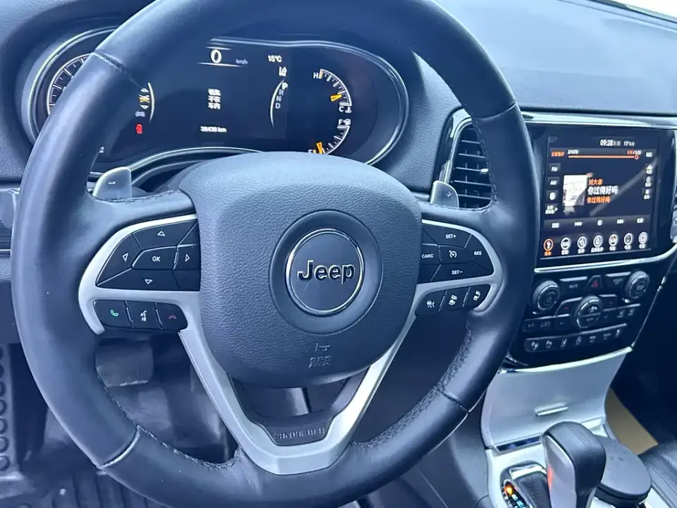 Jeep Grand Cherokee (Import)